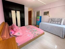 Blk 858 Tampines Avenue 5 (Tampines), HDB Executive #622659951